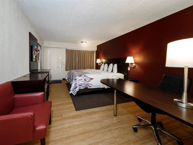 Motel Red Roof East - Msu